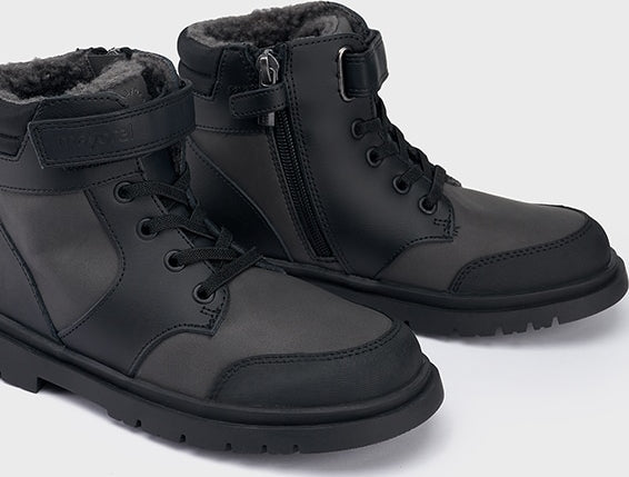 Hiking Boot w/Fur Lining