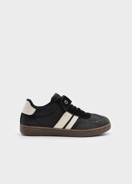 Trainer