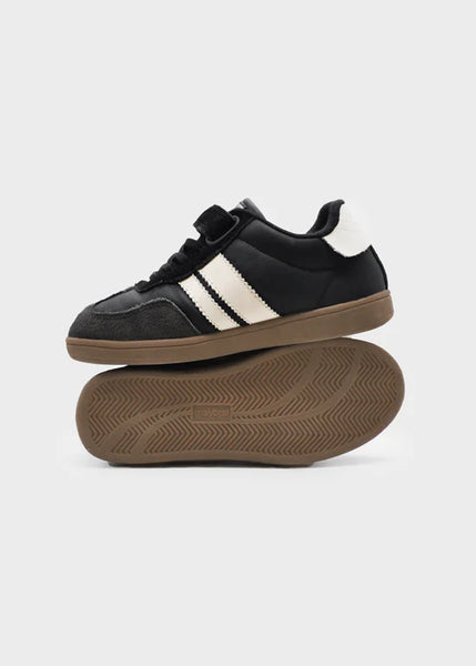 Trainer