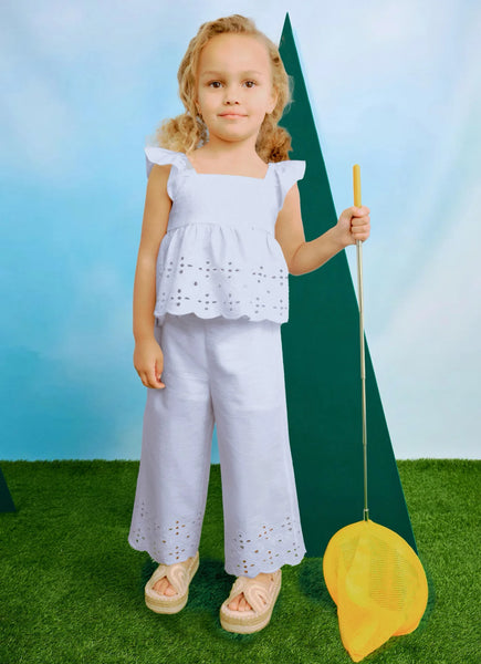 2pc Eyelet Capri Set