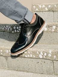 Men's Synergy WingTip Shoes