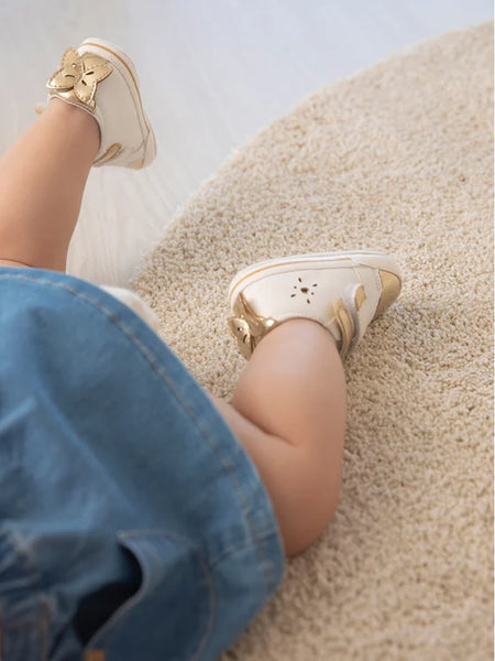 Gold Detail Velcro Sneaker