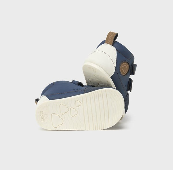 [42417] Double Velcro Hi Top Bootie