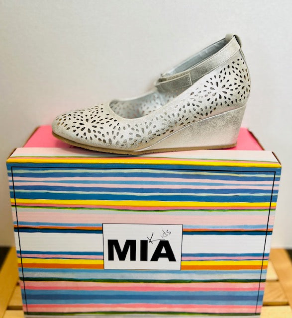 Mia Alexia Cutout Wedge